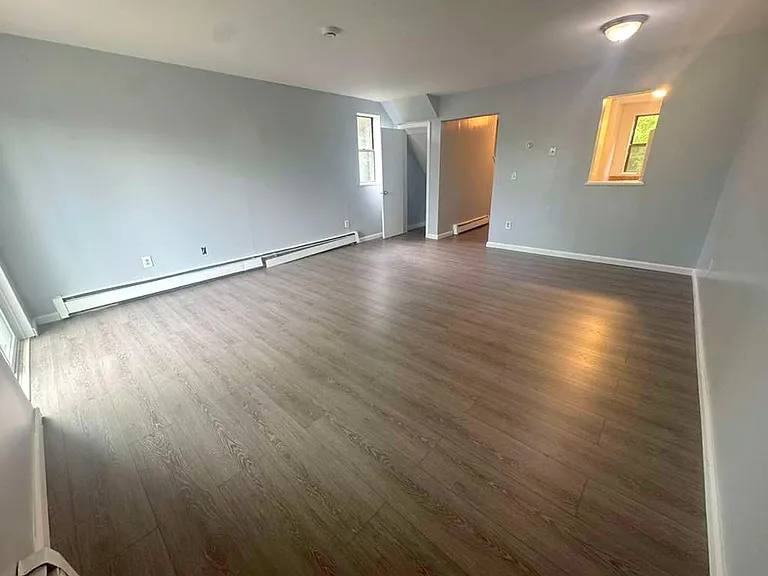 258 Fairmont Ave — Photo 21