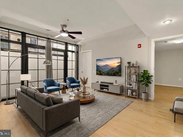 2412 17th St NW Unit C03, Washington, DC 20009