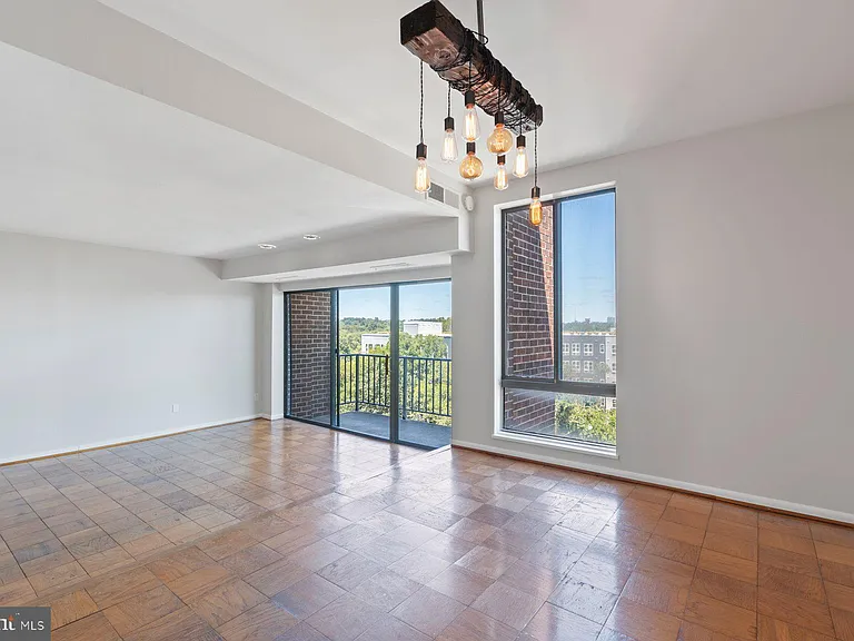 9900 Georgia Ave #27613 — Photo 8