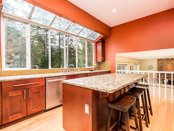 4th image of 26017 SE 30th St