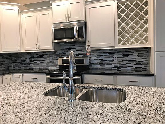 3rd image of 1132 Kinsey Dr Unit 11