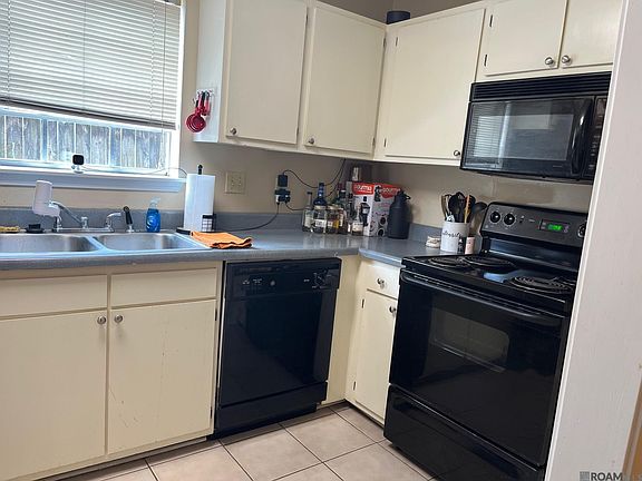 4th image of 1704 Brightside Dr APT B