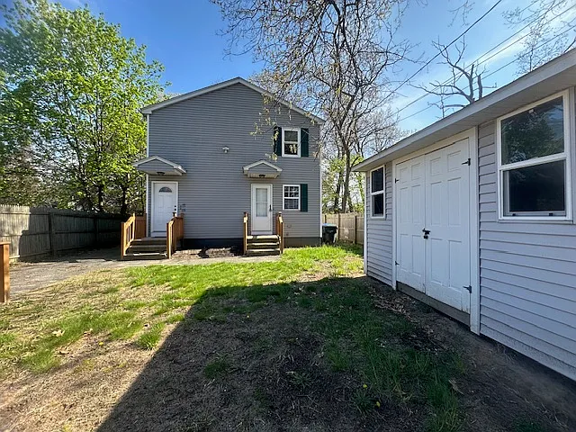 15-17 Otis Ct #15 — Photo 1