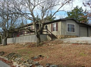 15 Honeysuckle Ln, Branson West, MO 65737