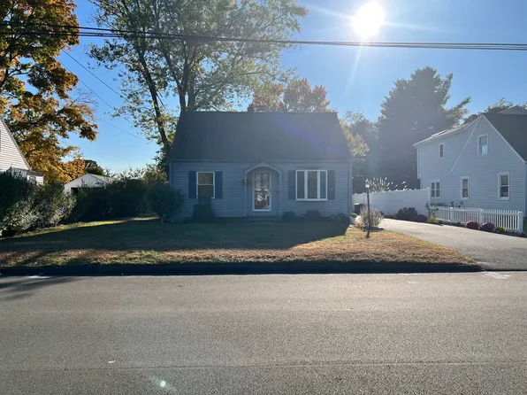 12 Lincoln Street, North Haven, CT 06473