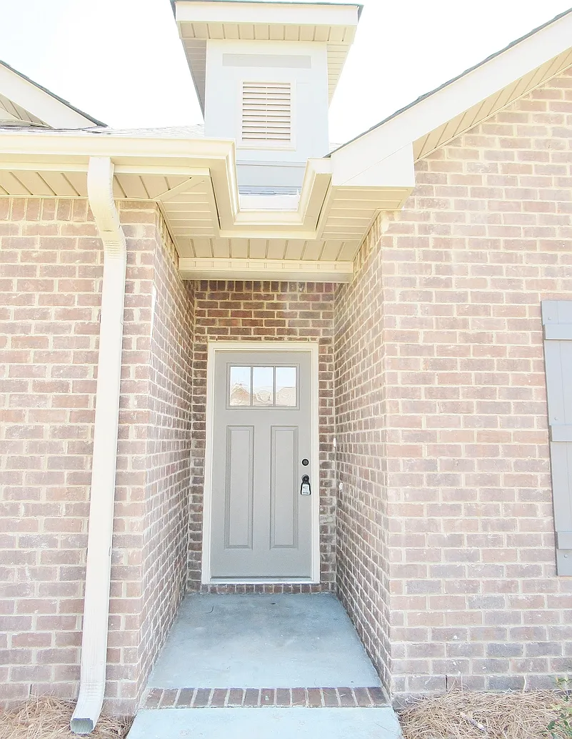 Home for rent near Toyota Plant in Hazel Green, AL! View with 48 Hours Notice! — Photo 3