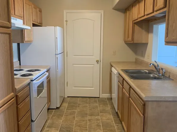 1930 Kissinger St #S106, West Plains, MO 65775