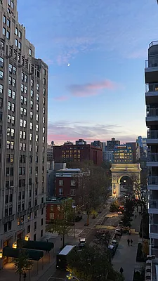 Rented by Compass | media 25