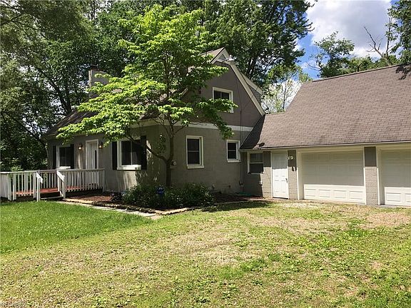 3rd image of 1496 Milan Ave