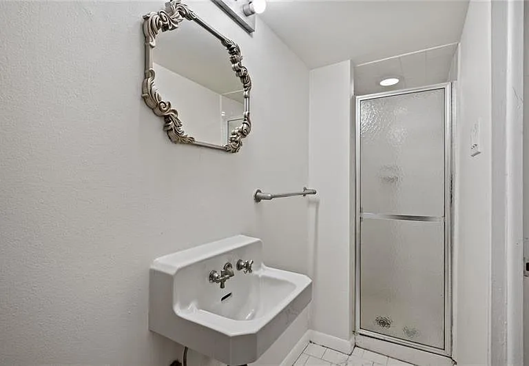 1648 Jamestown Pl — Photo 22