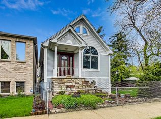 4948 W Strong St, Chicago, IL 60630