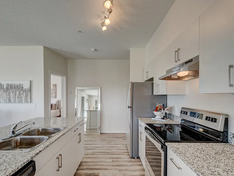 73 Skyview Point Cres NE — Photo 154