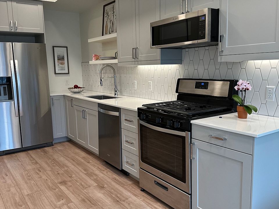 Kitchen with under cabinet lighting