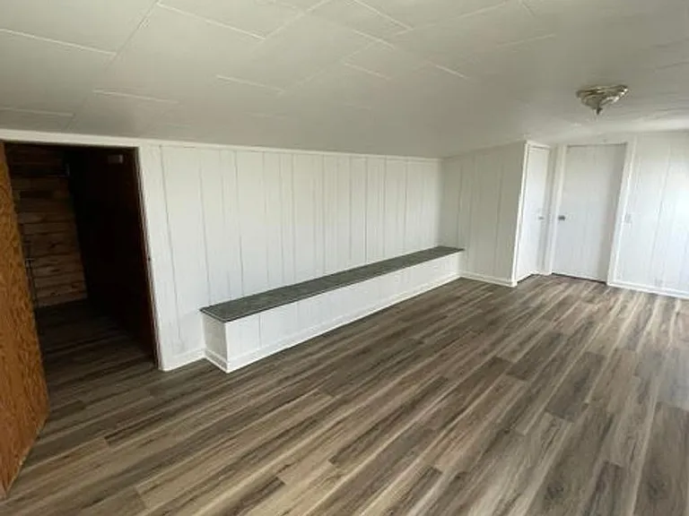 435 -Keystone Apartments — Photo 43