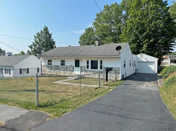 229 Sherwood Dr, Johnstown, PA 15905