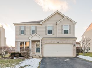10687 Golden Gate Ave, Huntley, IL 60142