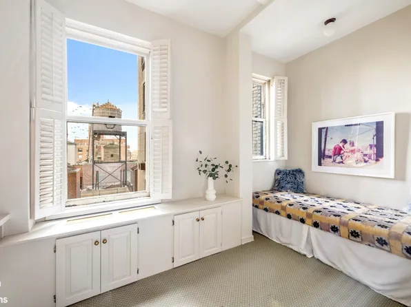 1120 Park Avenue image 11 of 11