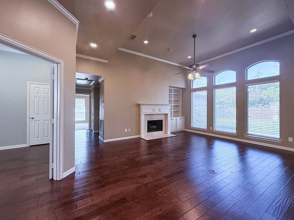 1st image of 7502 Acorn Ln