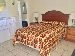 5825 Venice Blvd, Los Angeles, CA 90019