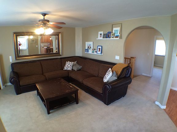3rd image of 4421 Chestnut Oak Dr