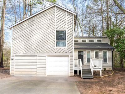 1031 Mainstreet Lake Dr, Stone Mountain, GA, 30088