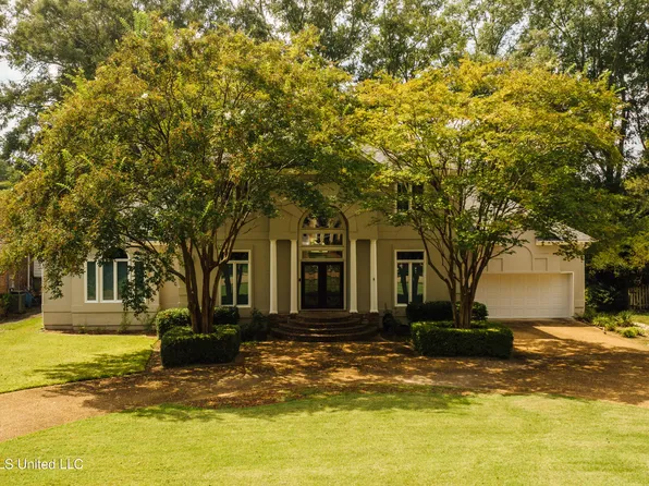 336 Long Cove Dr, Madison, MS 39110