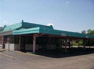 2746 Youngstown Rd SE, Warren, OH 44484