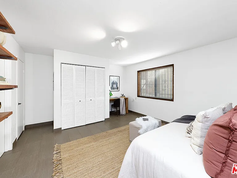 12601 Matteson Ave #7 — Photo 31