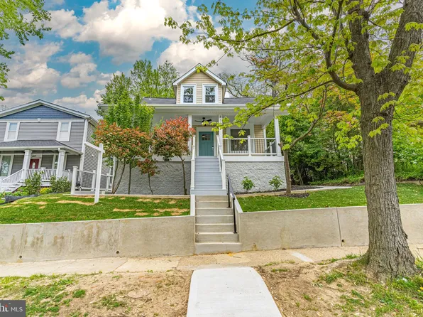 4105 30th St, Mount Rainier, MD 20712