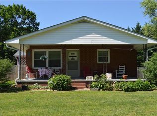 1056 Todd Ln, King, NC 27021