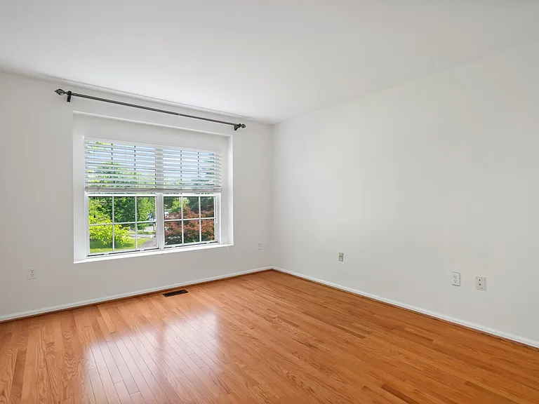 340 Foxridge Dr SW — Photo 19