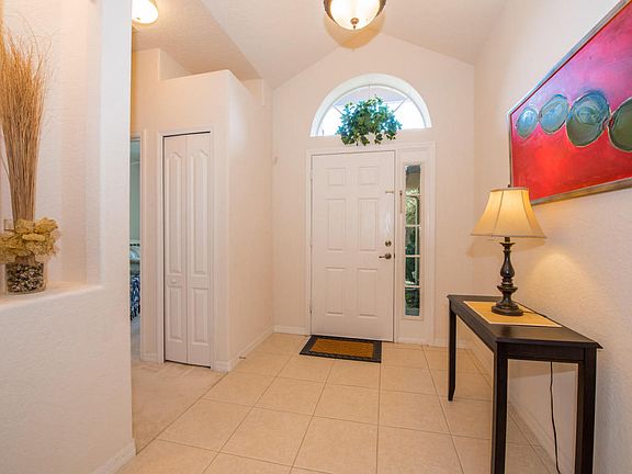 4th image of 4 Old Port Cir