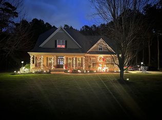 70 Princeton Manor Dr, Youngsville, NC 27596