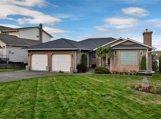 756 Bowen Dr, Campbell River, BC V9H 1S2