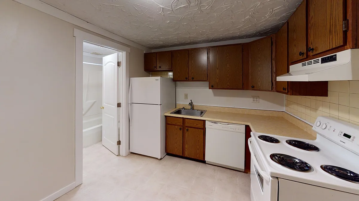 Building Photo - 59 Pleasant St #101
