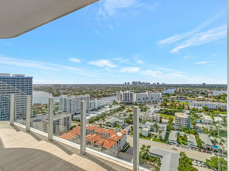 525 N Fort Lauderdale Beach Blvd #1903 — Photo 53