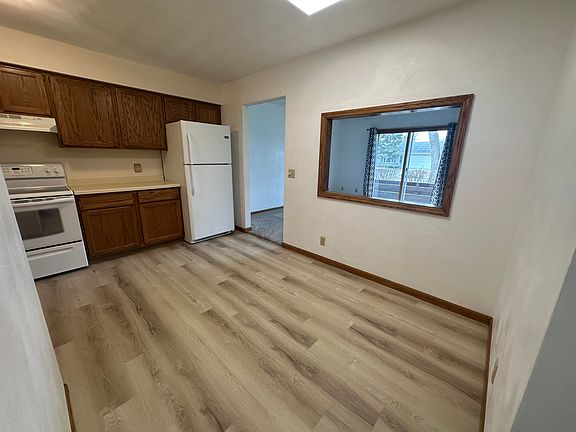 2nd image of 1408 Dayton Dr