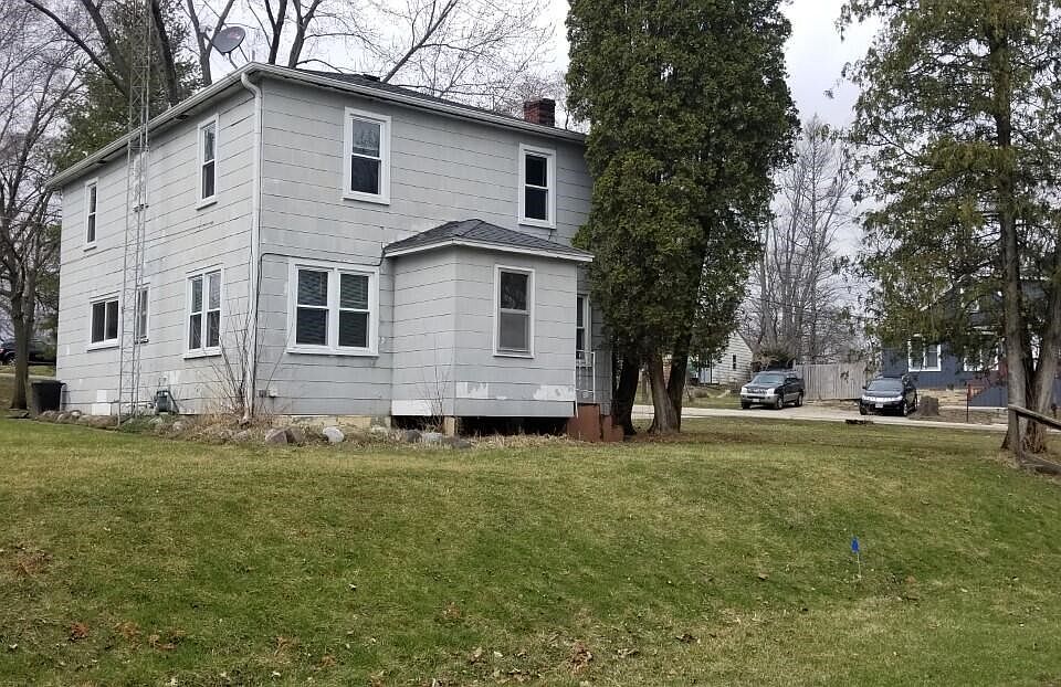 1st image of 3146 Lockwood Blvd