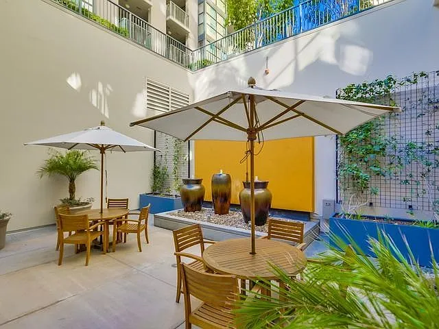 530 K St #920 — Photo 31