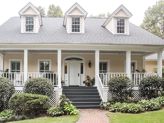 2nd image of 208 Quail Creek Ln
