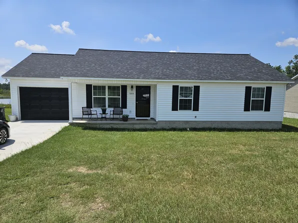 1005 Evergreen Ave, Douglas, GA 31533