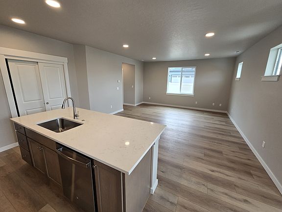 5th image of 7221 W Rygate Dr