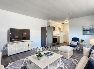 1211 11 1/2 St N APT 3, Fargo, ND 58102