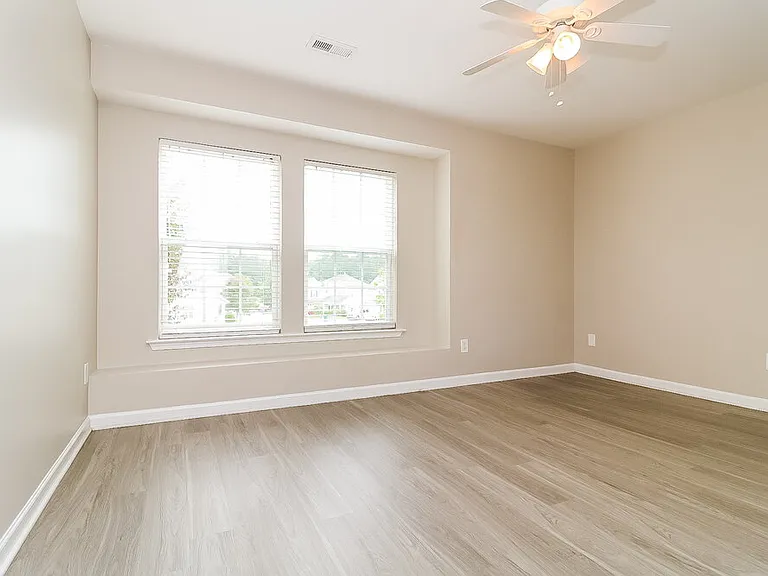 3104 Cynthiana Ct — Photo 11