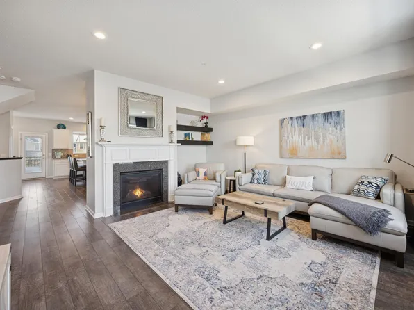 1320 Old Highway 8, New Brighton, MN 55112