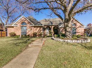1909 Greenhill Dr, Rowlett, TX 75088