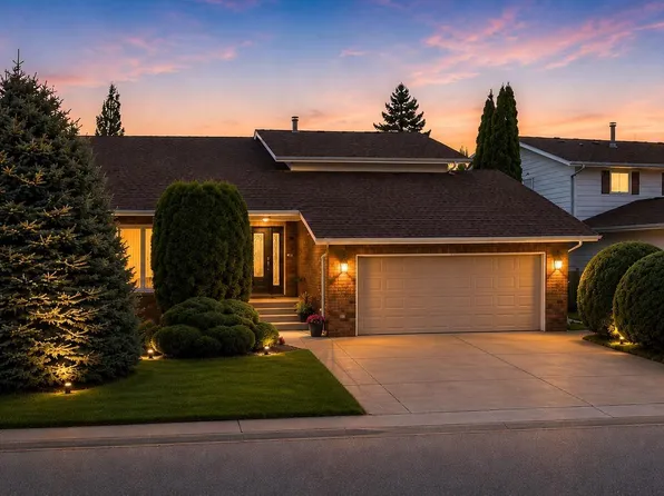 2332 113a St NW, Edmonton, AB T6J 4Y2