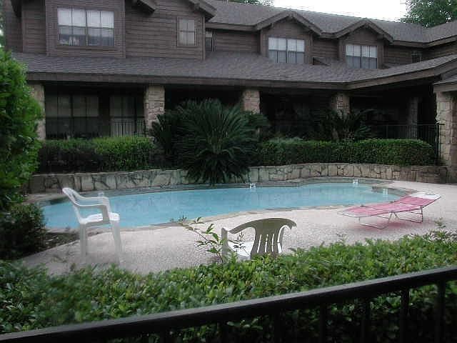 1st image of 12455 Melville Dr APT 6