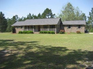 714 McCrimmon Rd, Fitzgerald, GA 31750