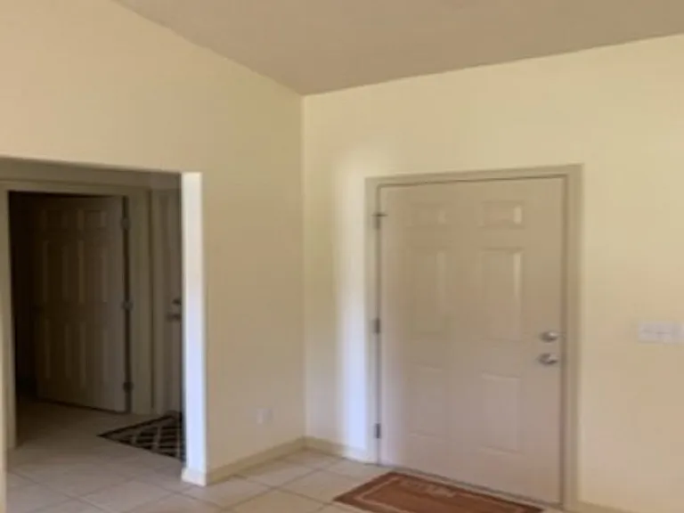 8079 N Hillview Cir — Photo 5